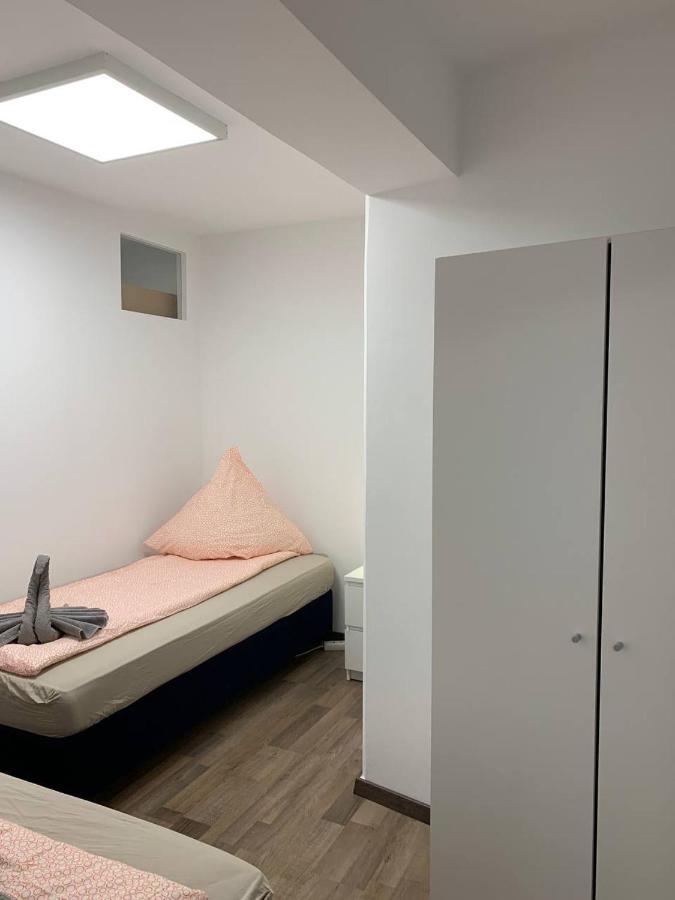Central Private Rooms In Popular Neighborhood! Cologne Exterior photo