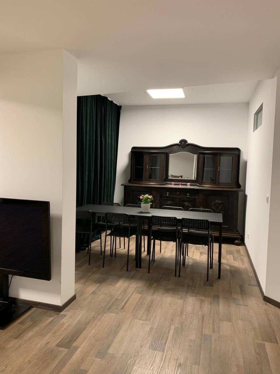 Central Private Rooms In Popular Neighborhood! Cologne Exterior photo