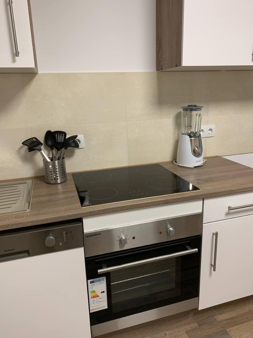 Central Private Rooms In Popular Neighborhood! Cologne Exterior photo